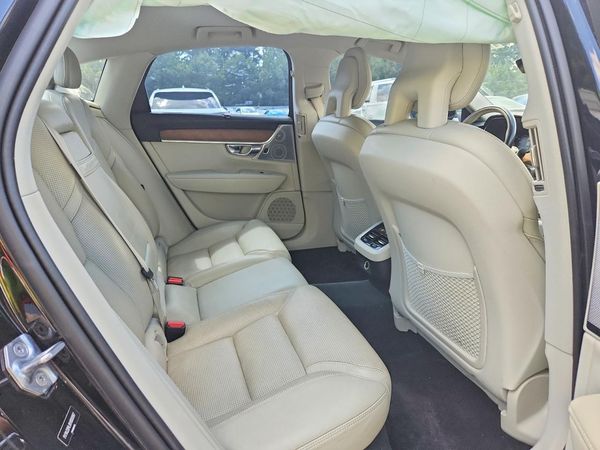 2017 VOLVO S90 Inscription — PSRS