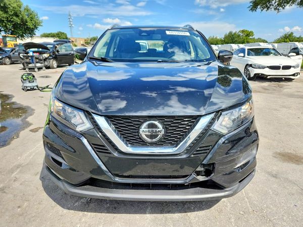 2021 NISSAN ROGUE SPORT SL