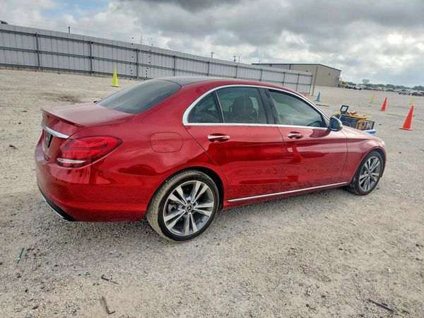 2018 MERCEDES-BENZ C C300