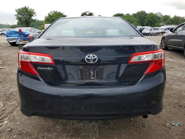 2013 TOYOTA CAMRY