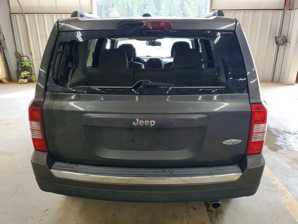 2016 JEEP PATRIOT LATITUDE FWD