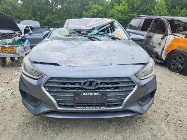 2018 HYUNDAI ACCENT SE and SEL