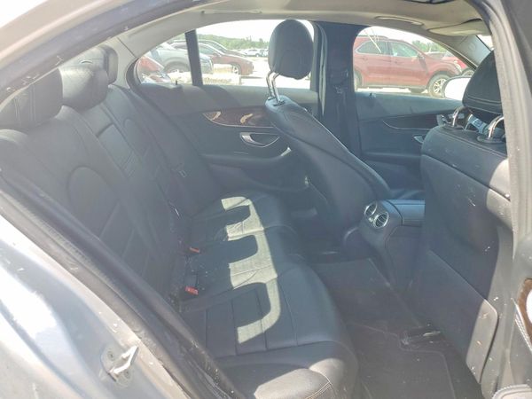 2016 MERCEDES-BENZ C C300