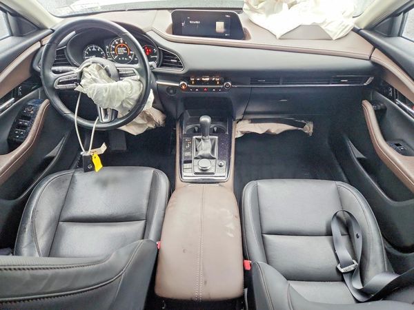 2021 MAZDA CX-30 Premium Package