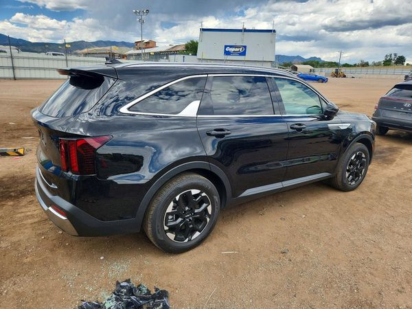 2025 KIA SORENTO S