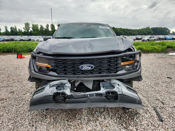 2025 FORD F150 STX