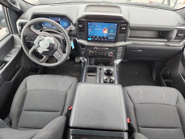 2025 FORD F150 STX