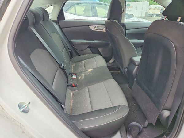 2024 KIA FORTE LX, LXS