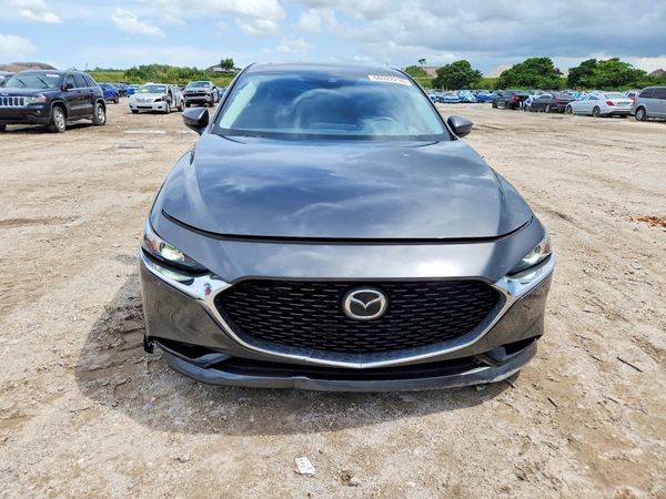 2021 MAZDA 3
