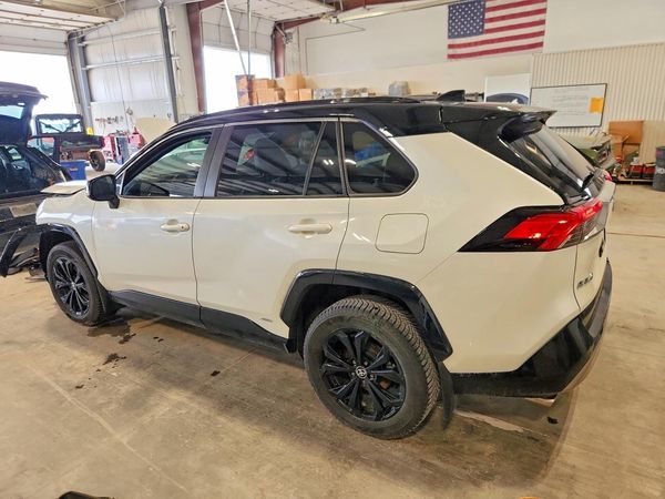 2022 TOYOTA RAV4 XSE