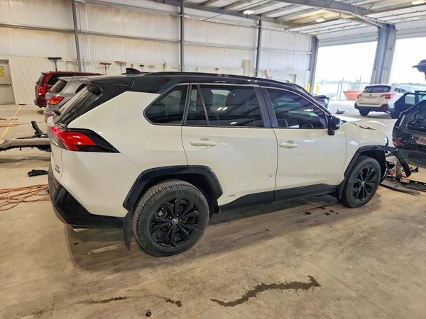2022 TOYOTA RAV4 XSE
