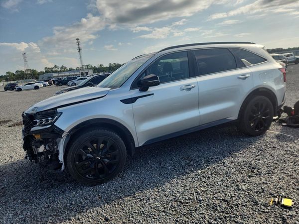 2021 KIA SORENTO