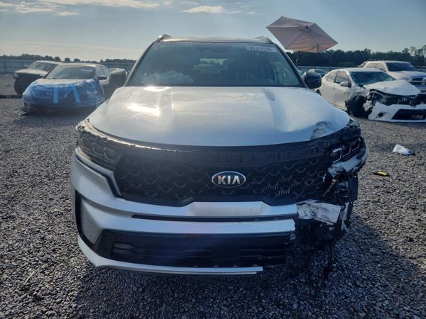 2021 KIA SORENTO