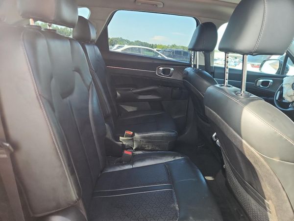 2021 KIA SORENTO