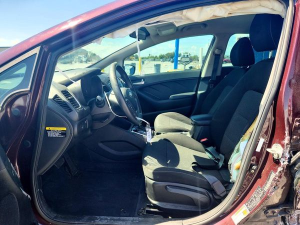 2018 KIA FORTE LX Base