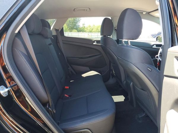 2019 HYUNDAI TUCSON
