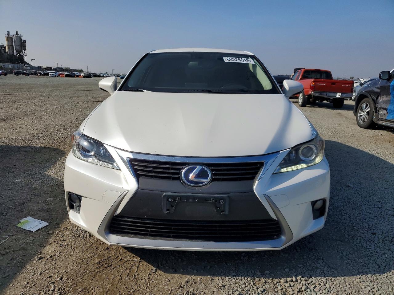 2015 LEXUS CT 200h