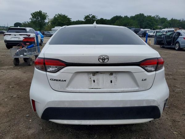 2021 TOYOTA COROLLA