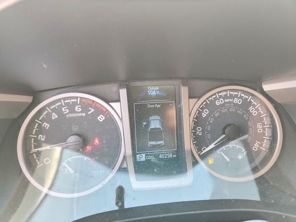 2023 TOYOTA TACOMA SR5