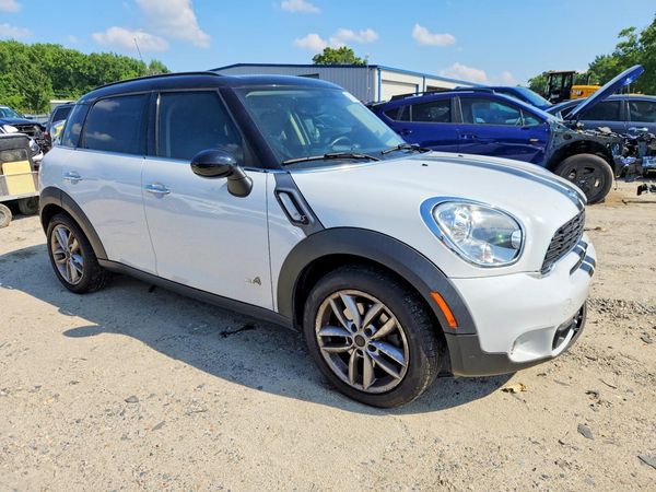 2013 MINI COOPER