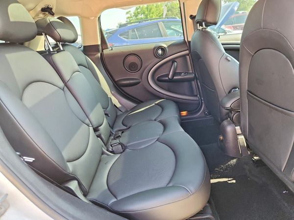 2013 MINI COOPER