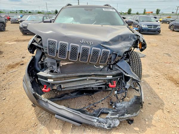 2021 JEEP CHEROKEE TRAILHAWK 4X4