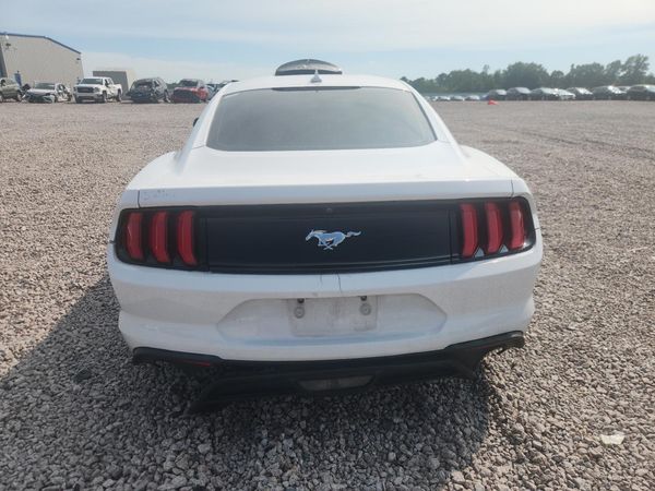2022 FORD MUSTANG I4 Coupe