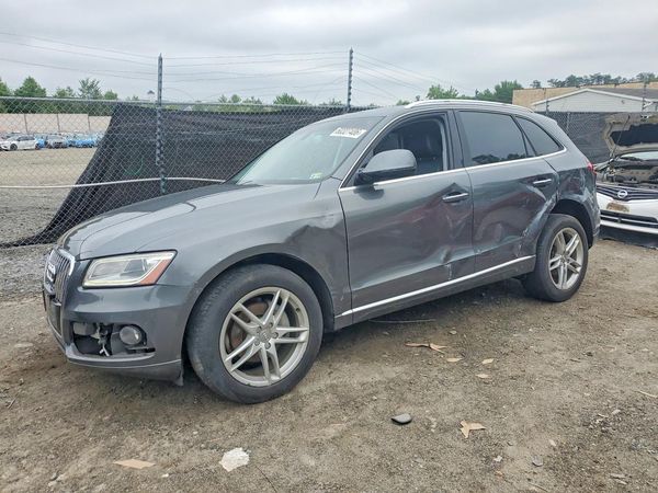 2017 AUDI Q5 quattro Premium Plus — Front 3/4