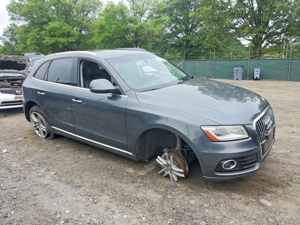 2017 AUDI Q5 quattro Premium Plus — Passenger 3/4