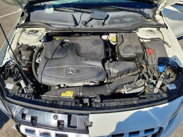 2018 MERCEDES-BENZ GLA GLA250