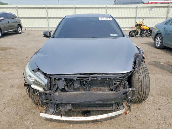 2016 INFINITI Q50