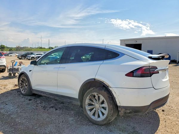 2018 TESLA MODEL X