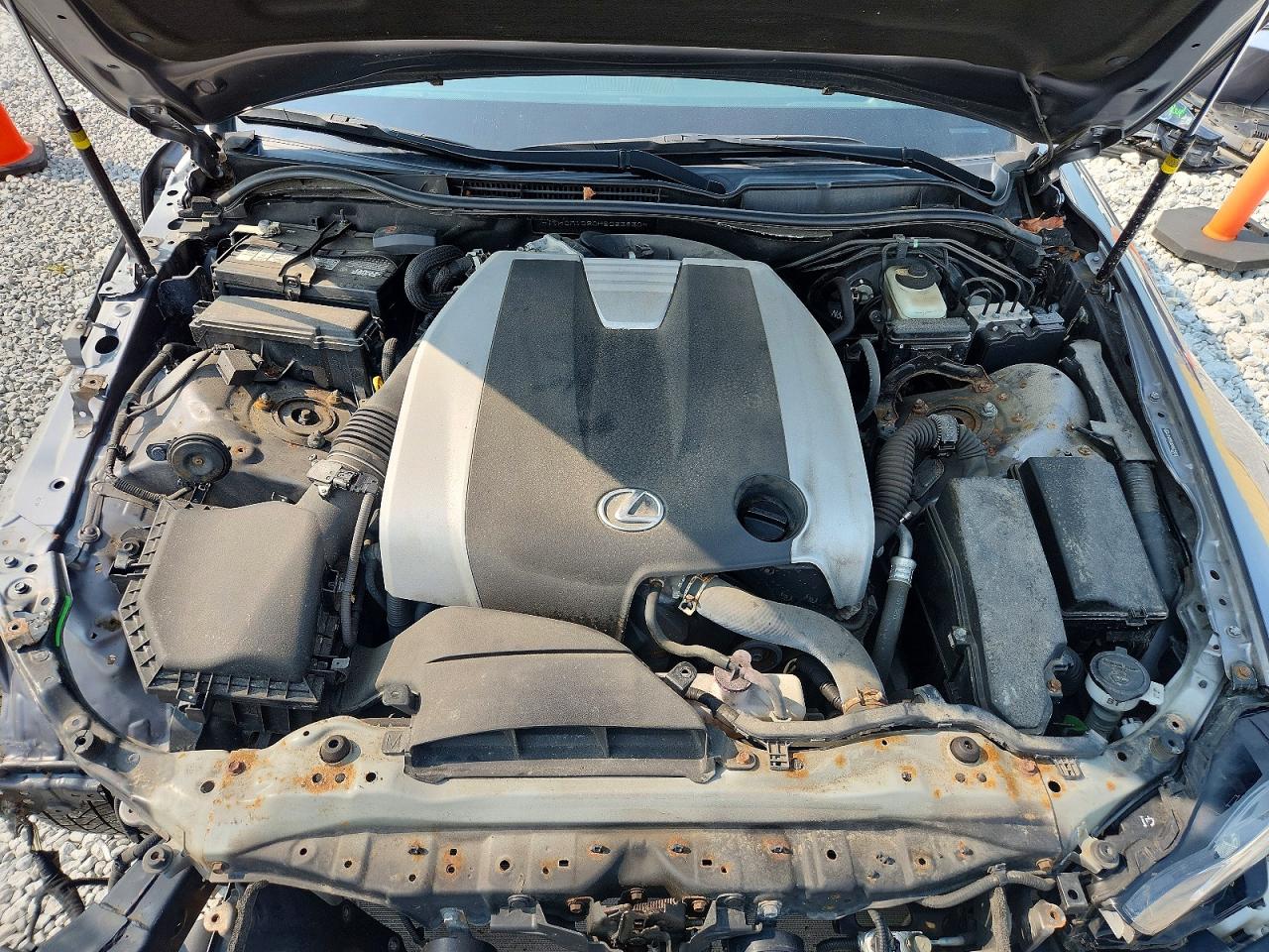 2017 LEXUS IS 300