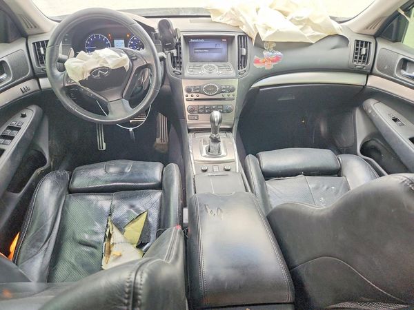 2012 INFINITI G37