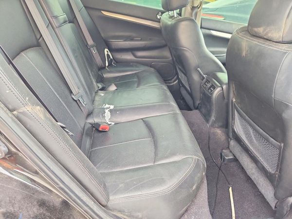2012 INFINITI G37