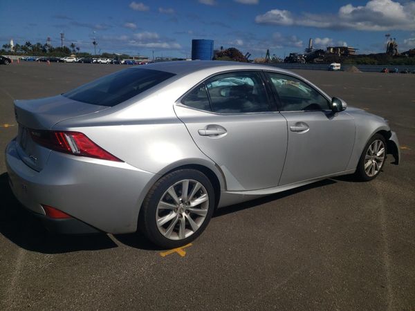 2016 LEXUS IS
