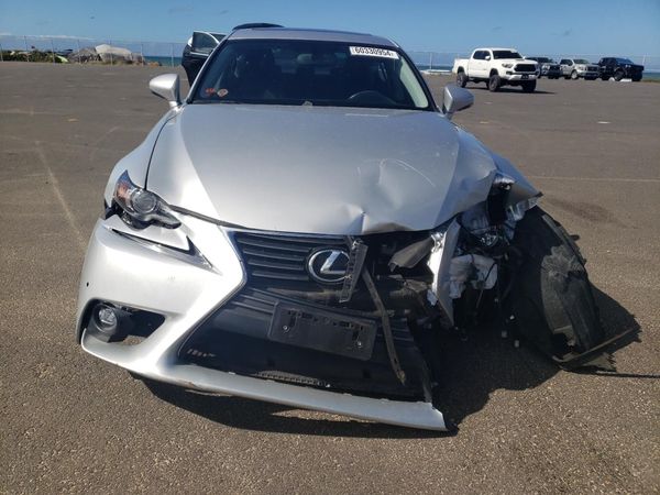 2016 LEXUS IS