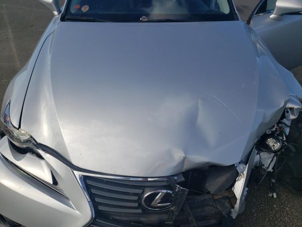 2016 LEXUS IS