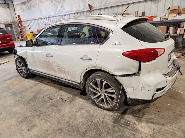 2016 INFINITI QX50