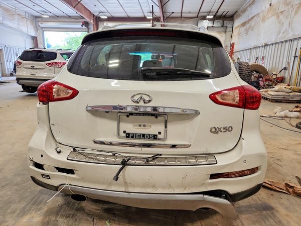 2016 INFINITI QX50