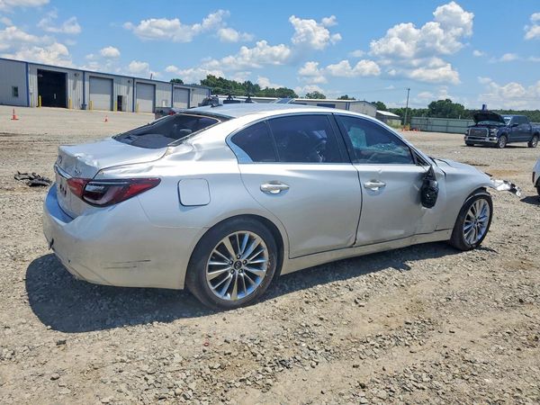 2020 INFINITI Q50
