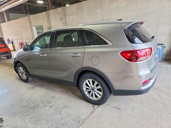 2019 KIA SORENTO L, LX, S