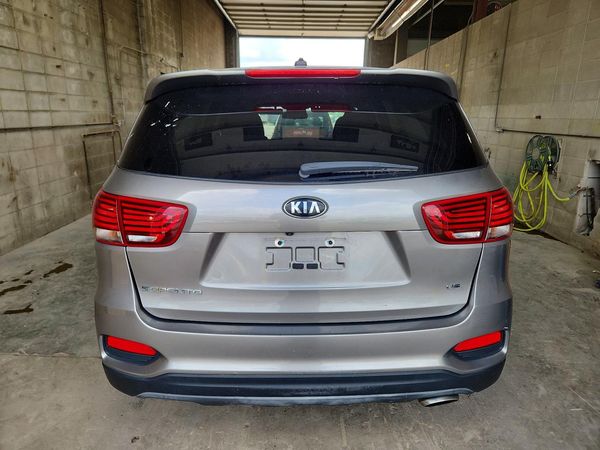 2019 KIA SORENTO L, LX, S