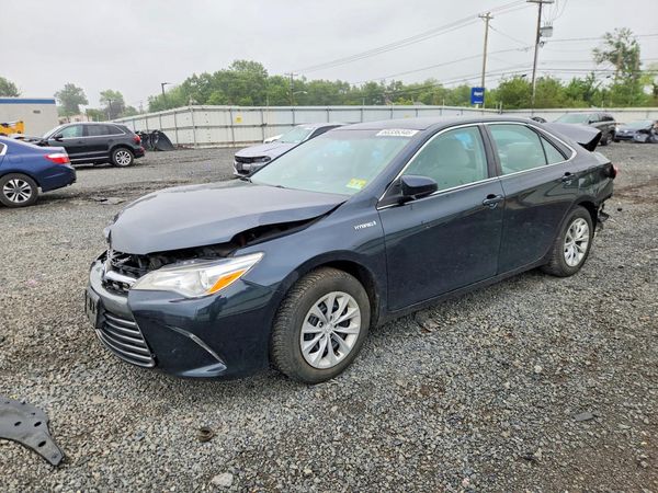 2015 TOYOTA CAMRY Hybrid