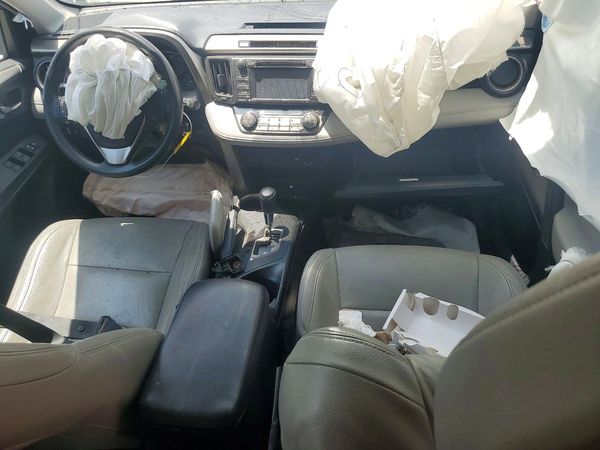 2015 TOYOTA RAV4 XLE (M Grade)