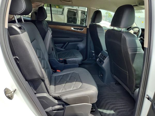2024 VOLKSWAGEN ATLAS 4Motion SE