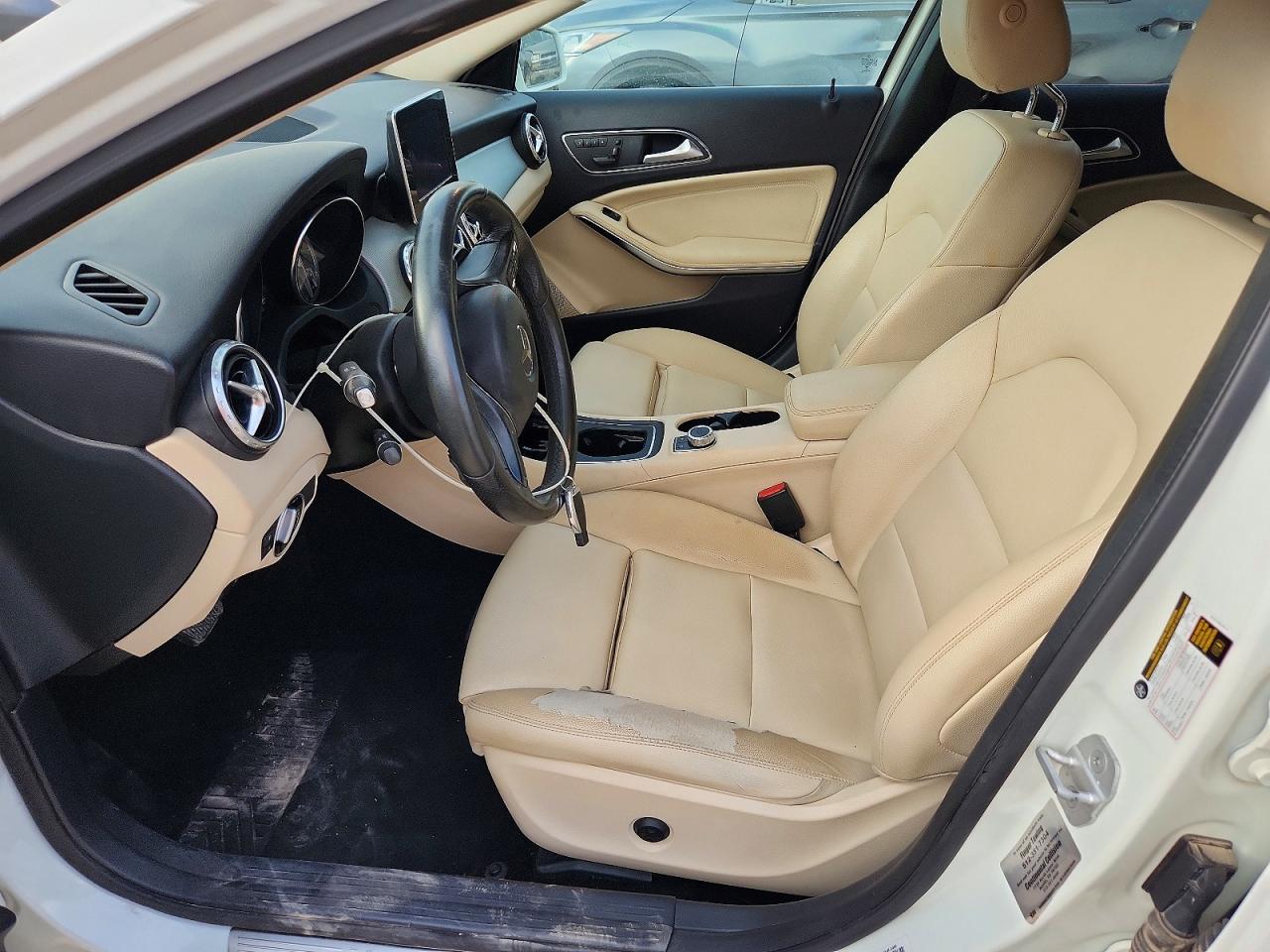2017 MERCEDES-BENZ GLA GLA250