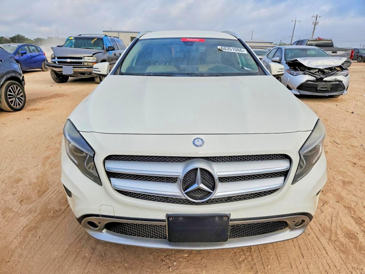 2017 MERCEDES-BENZ GLA GLA250