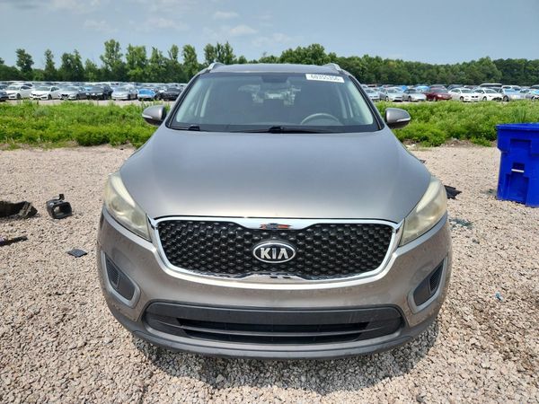 2016 KIA SORENTO L / LX