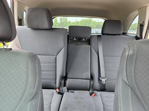 2016 KIA SORENTO L / LX